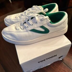 Tretorn Canvas Sneakers in White and Green